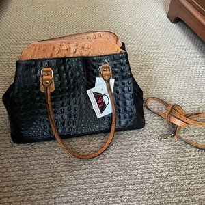 Never used Moda In Pelle Anna Medium Bag